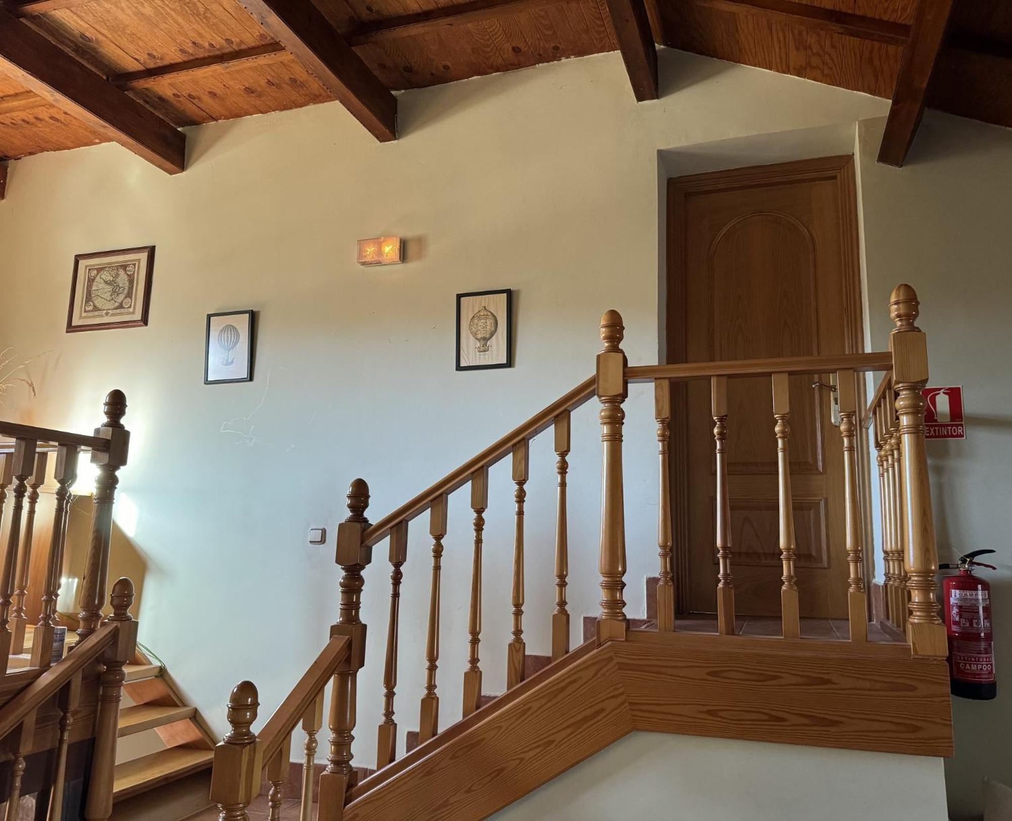 Hotel Pico Espiguete Альба-де-лос-Карданьос Экстерьер фото