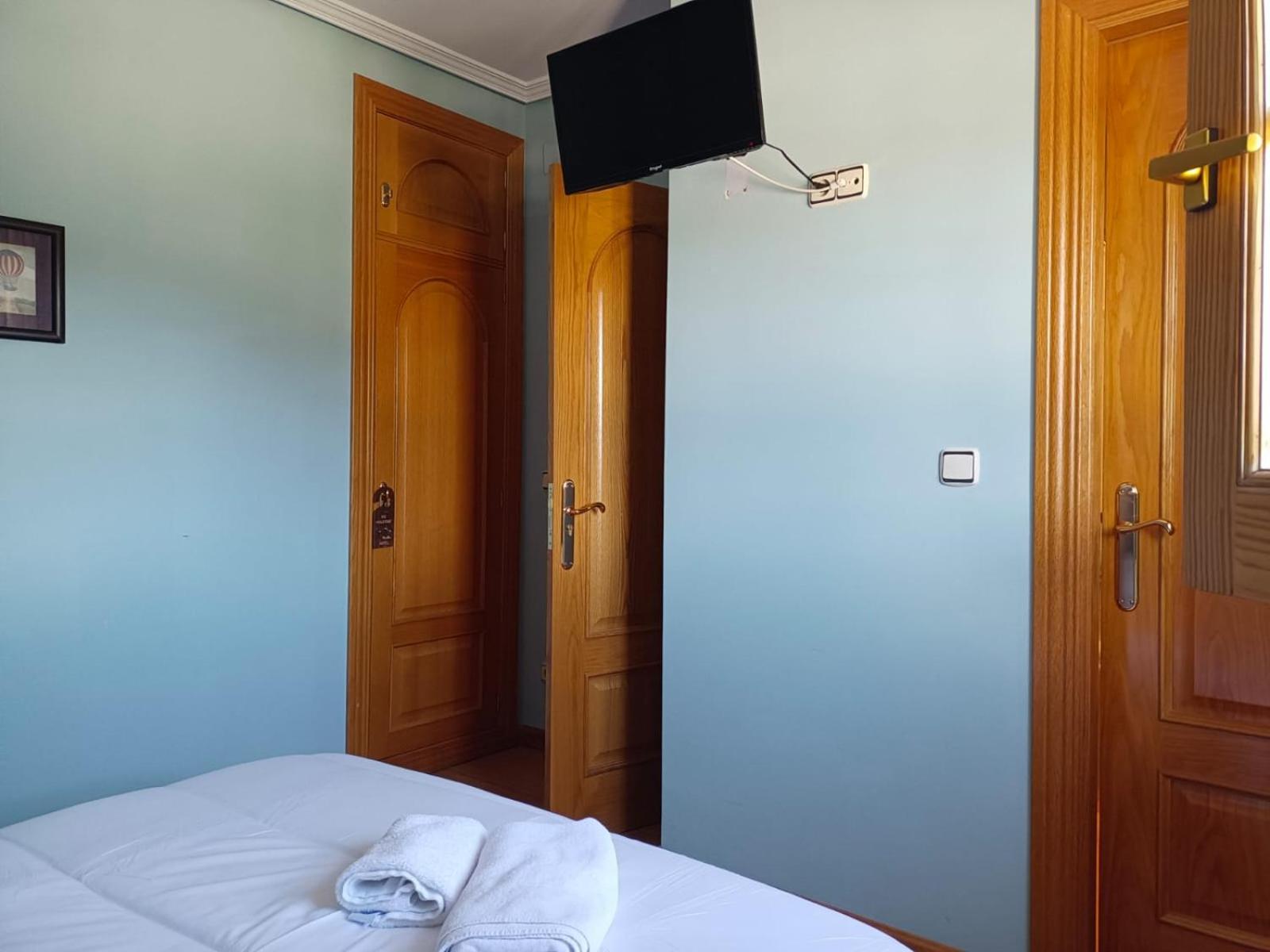 Hotel Pico Espiguete Альба-де-лос-Карданьос Экстерьер фото