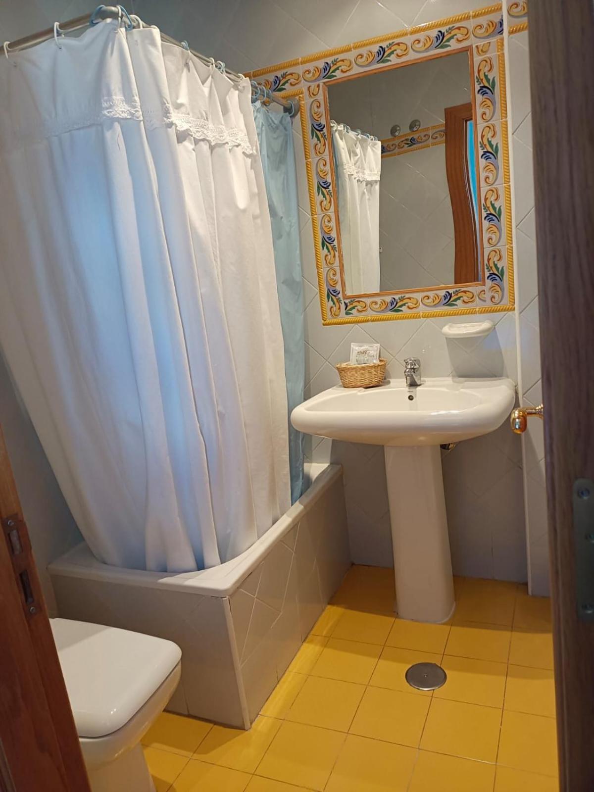 Hotel Pico Espiguete Альба-де-лос-Карданьос Экстерьер фото